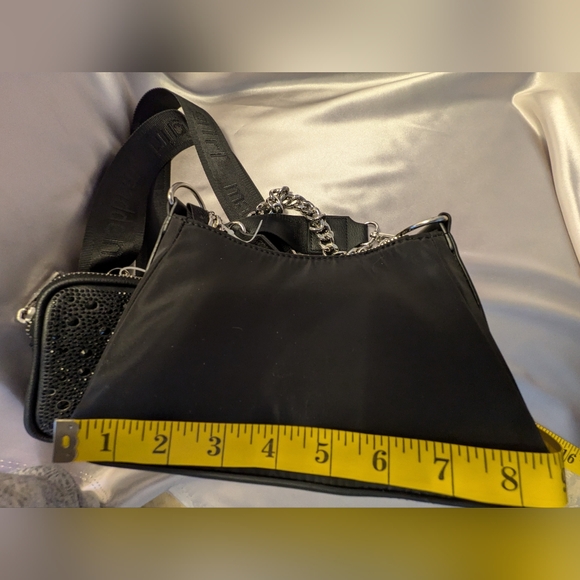 NWT Madden Girl Black Crossbody Bag with Silver Chain Detail - Picture 9 of 11